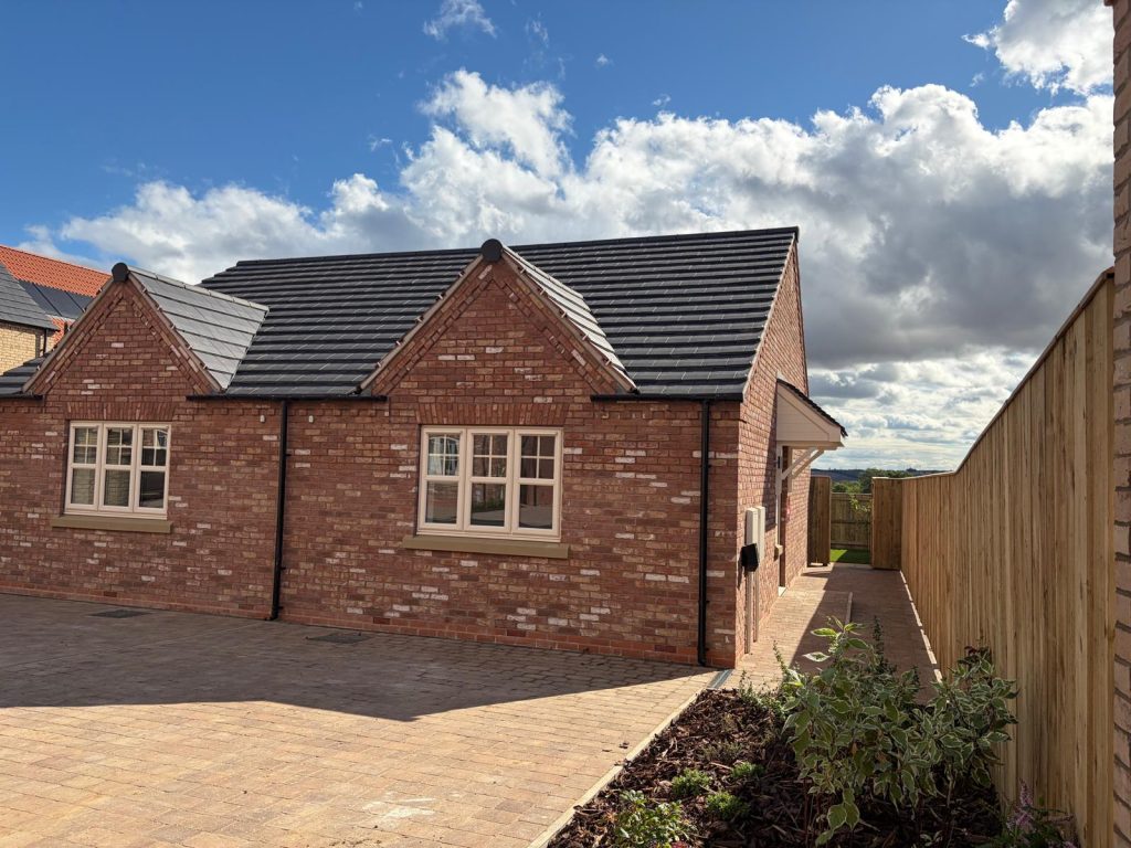 8 Armitage Close – RESERVED